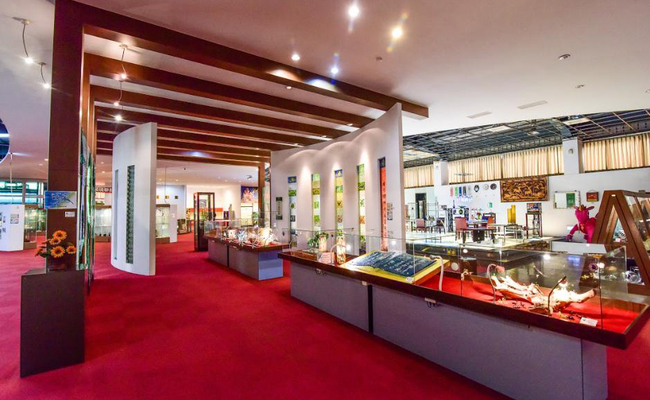 glass-gallery1
